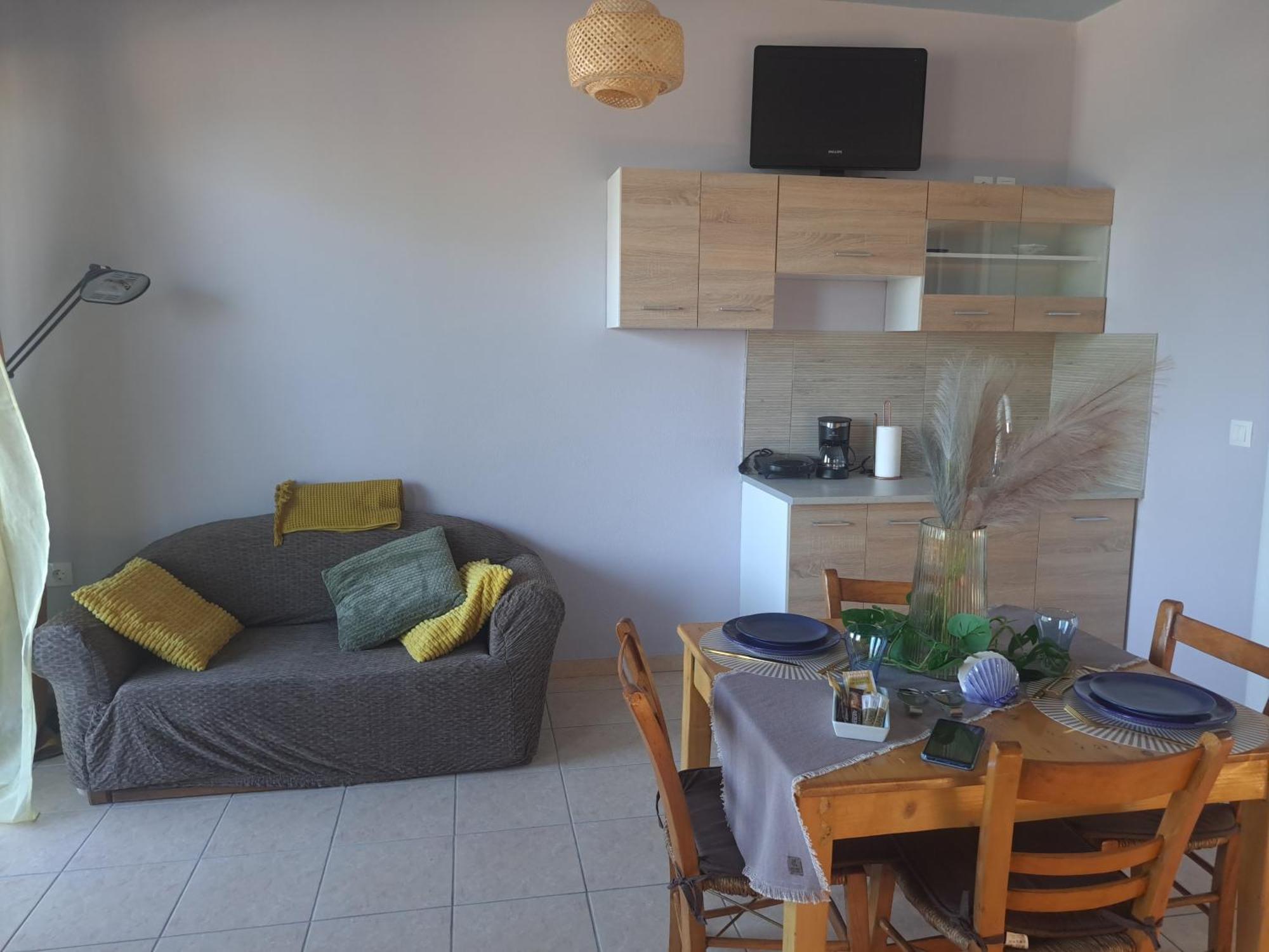 Seashell Apartment Artemida  Dış mekan fotoğraf